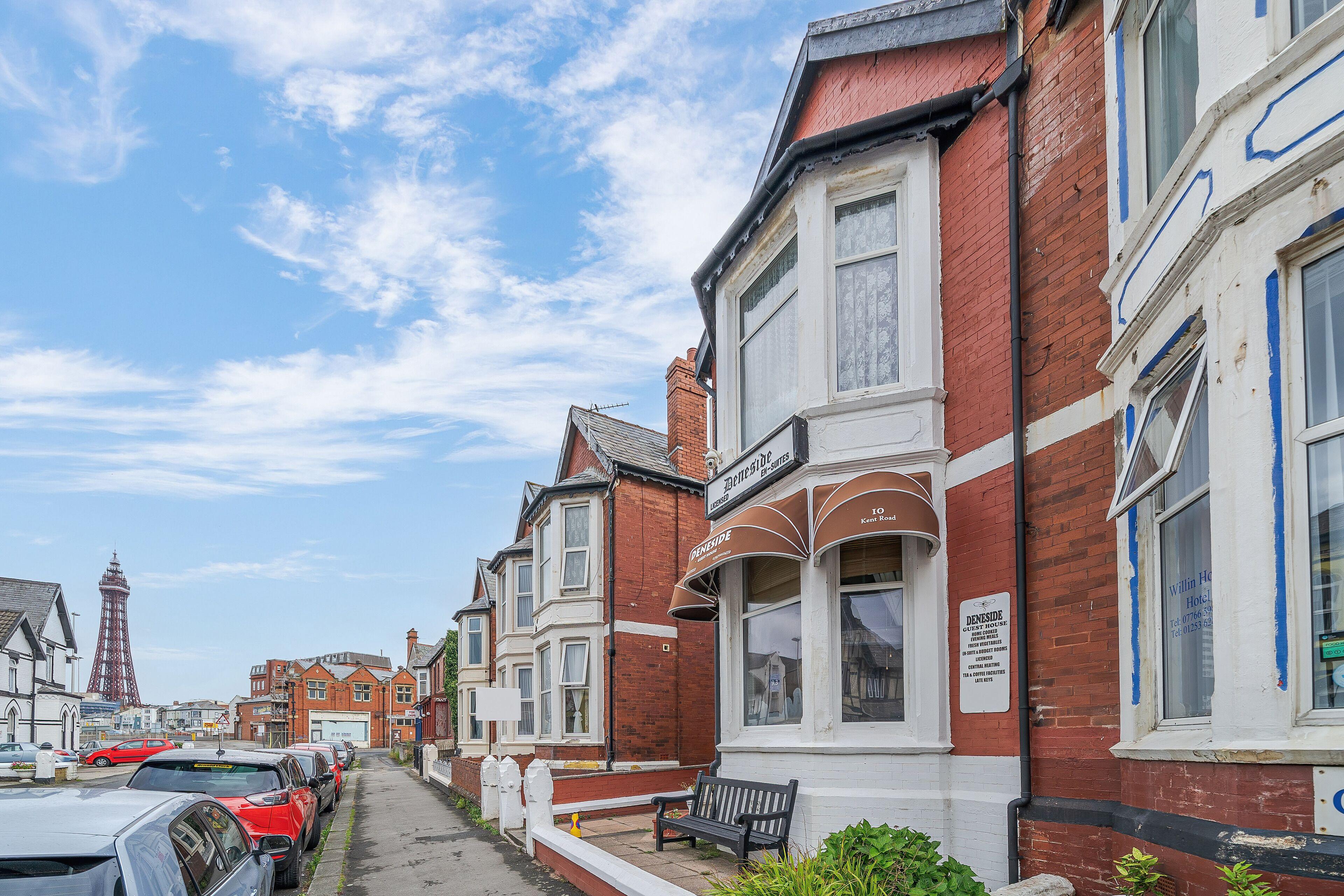 Deneside Guest House, Blackpool